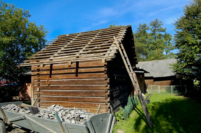 Log Cabin Maintenance Work